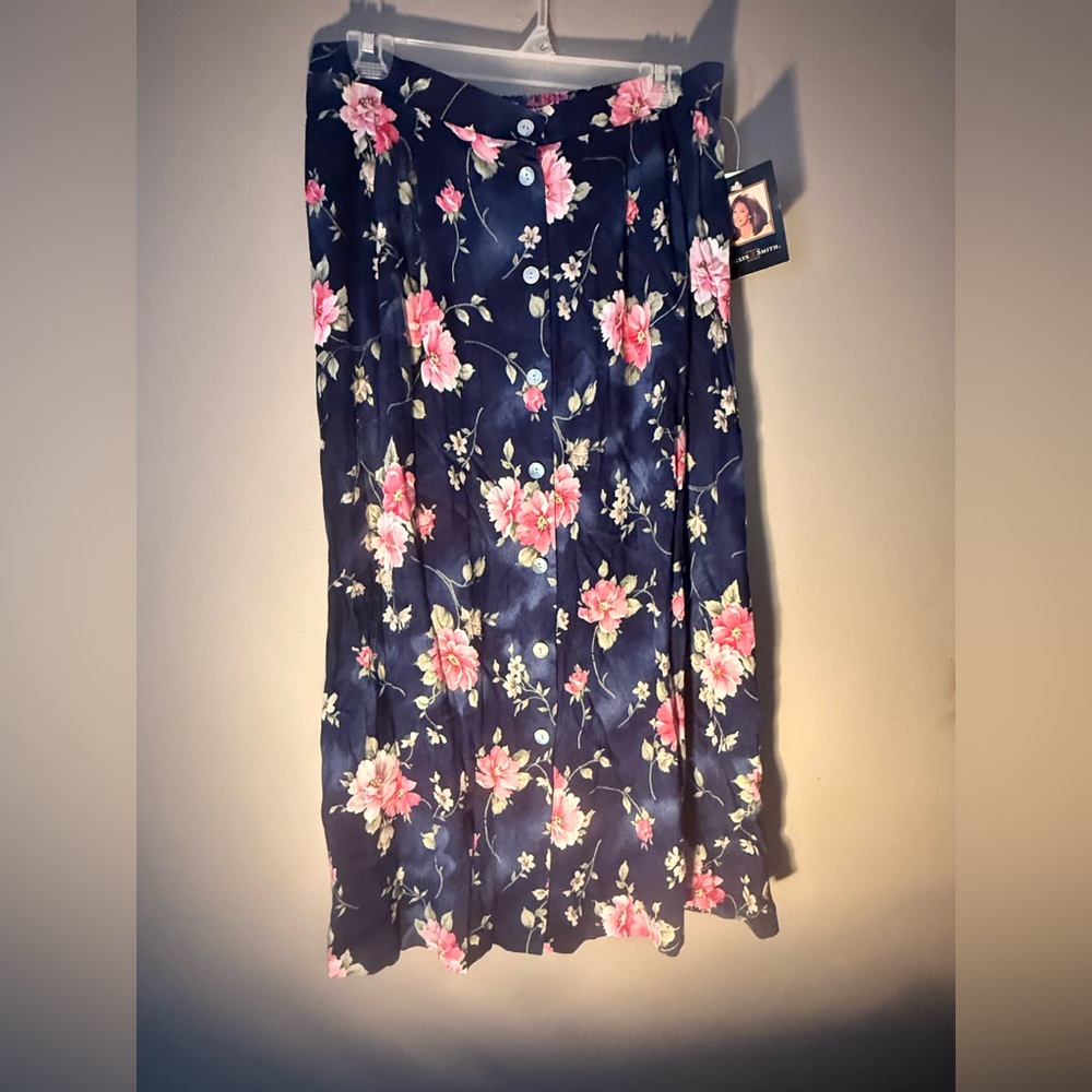 NWT Vintage Women’s Jaclyn Smith Navy Floral A-Line Skirt - Large